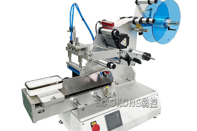 BK-615H  半自動平面滾貼式貼標機